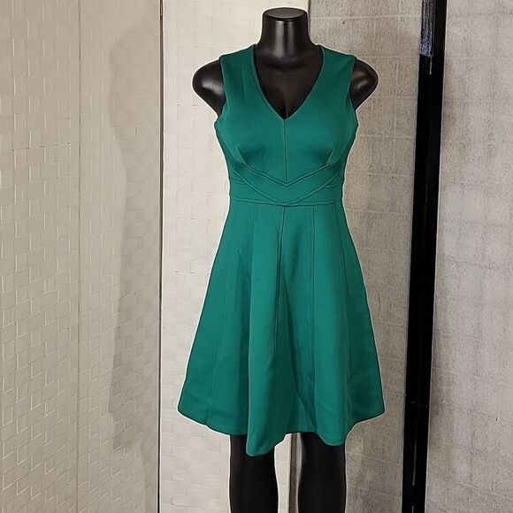 BRAND NEW CALVIN KLEIN V-NECK SLEEVELESS A-LINE STRETCH WOMEN"S DRESS - Picture 2 of 14